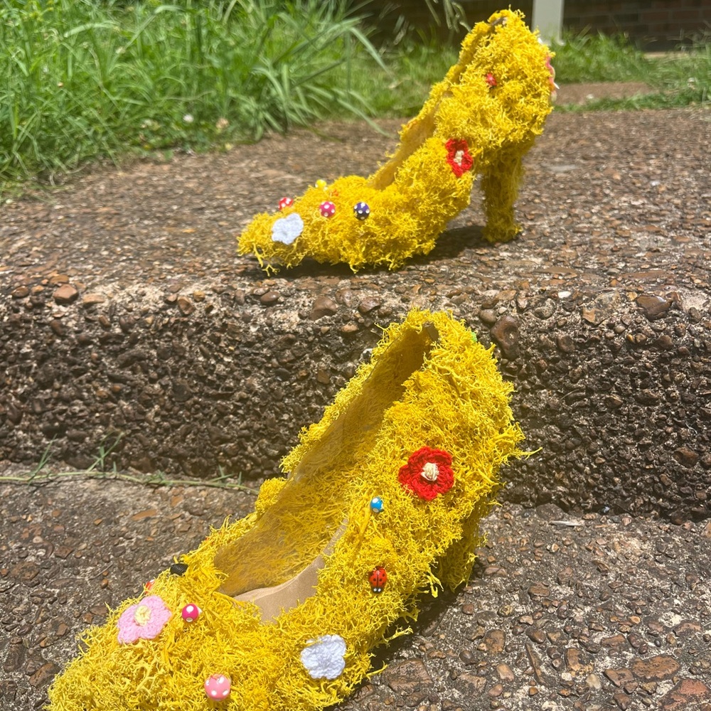 Chic Yellow Floral Textured Garden Fairy Women's Heels